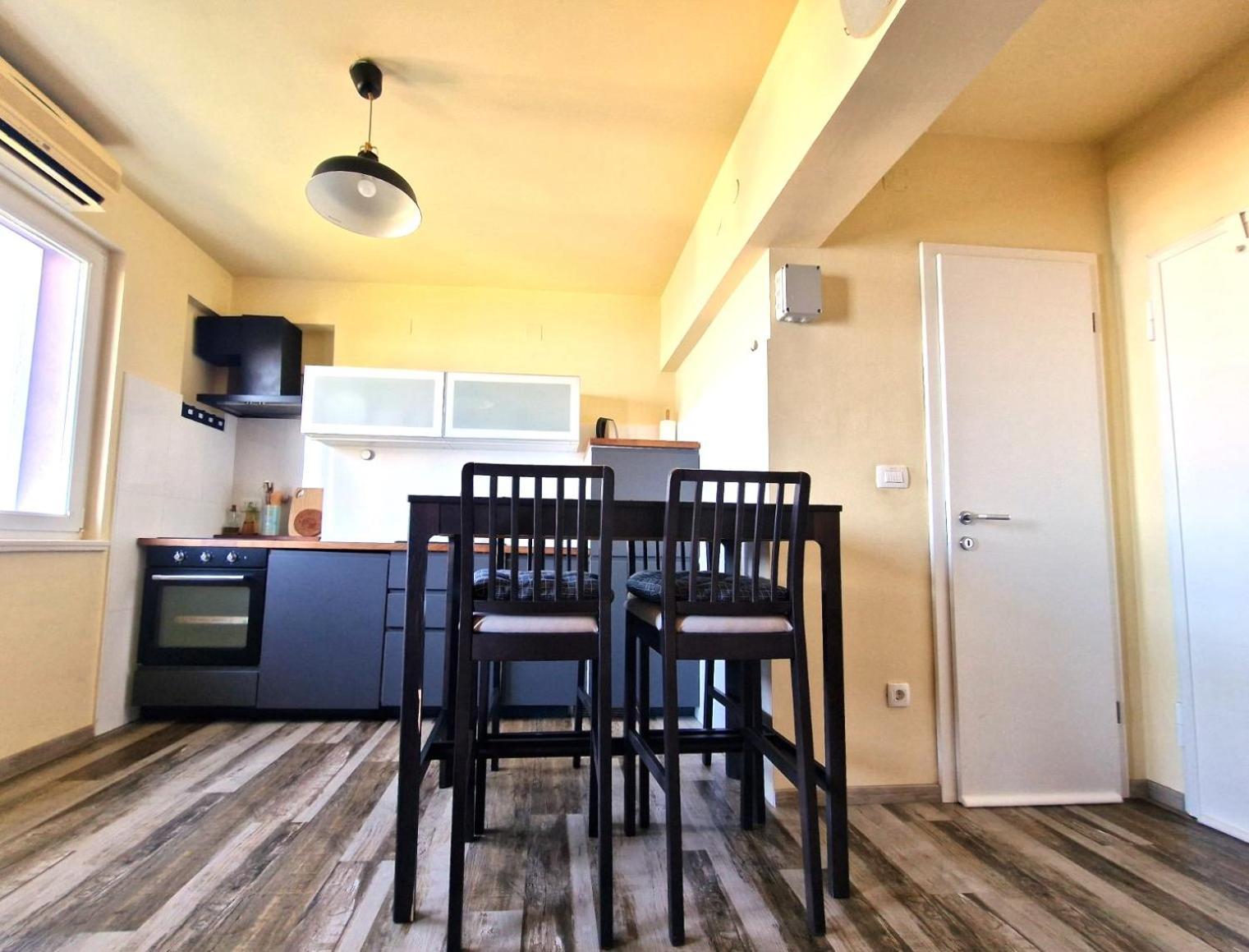 Apartment Near Beach With Sea View โอปาติยา ภายนอก รูปภาพ